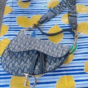 Saddle bag